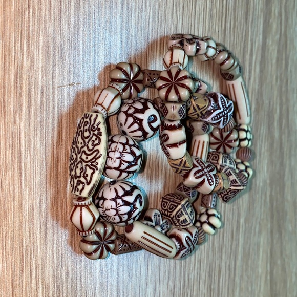3 hand beaded bracelets. Made by me. - Picture 1 of 5